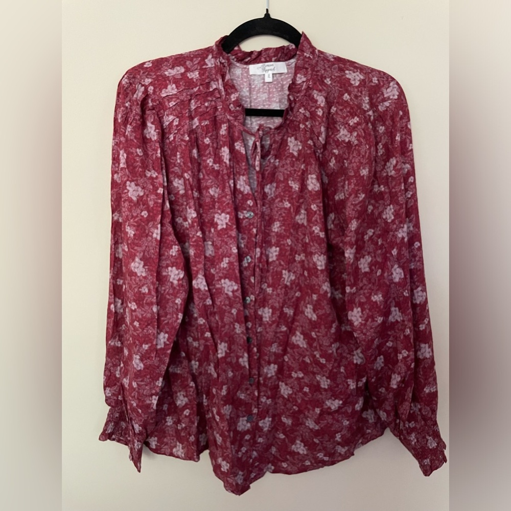 NWOT Beacon Apparel Top